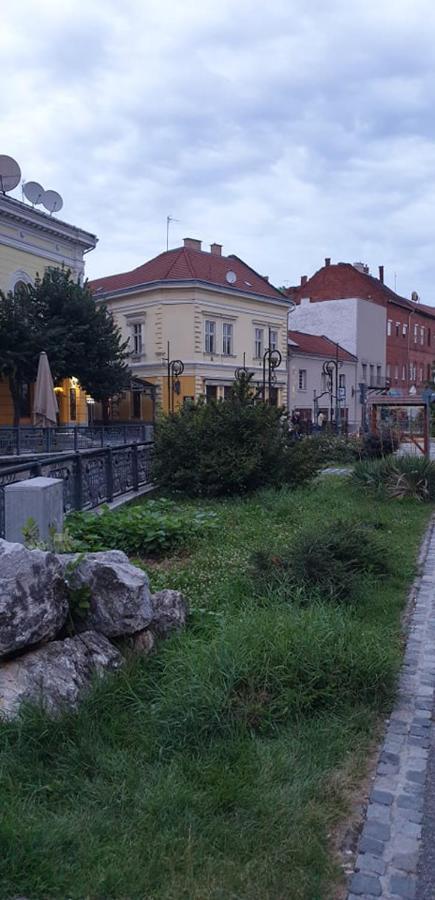 Belvárosi Apartman 2 Apartman Miskolc Kültér fotó