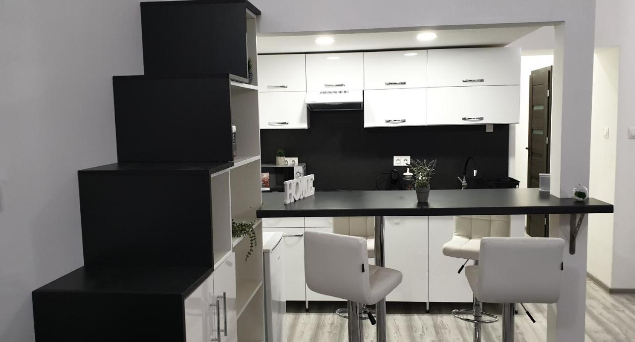 Belvárosi Apartman 2 Apartman Miskolc Kültér fotó