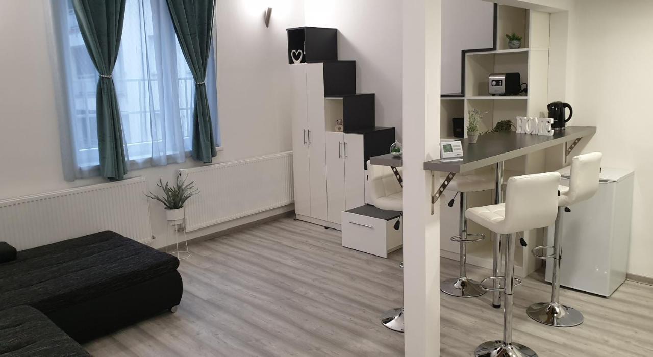 Belvárosi Apartman 2 Apartman Miskolc Kültér fotó